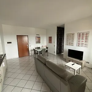 Appartamento Al Grattacielo, Piacenza
