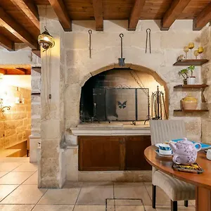 Casina Dei Baroni , Lecce Italia